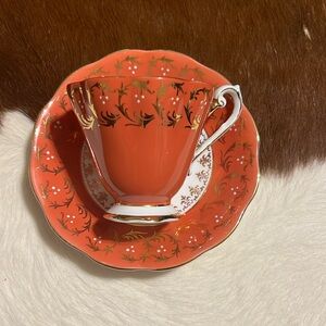 VTG Royal Standard England Cup & Saucer Red & Gold Filigree Scalloped Pedestal